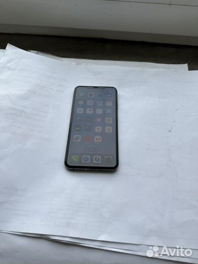 iPhone Xs Max, 64 ГБ