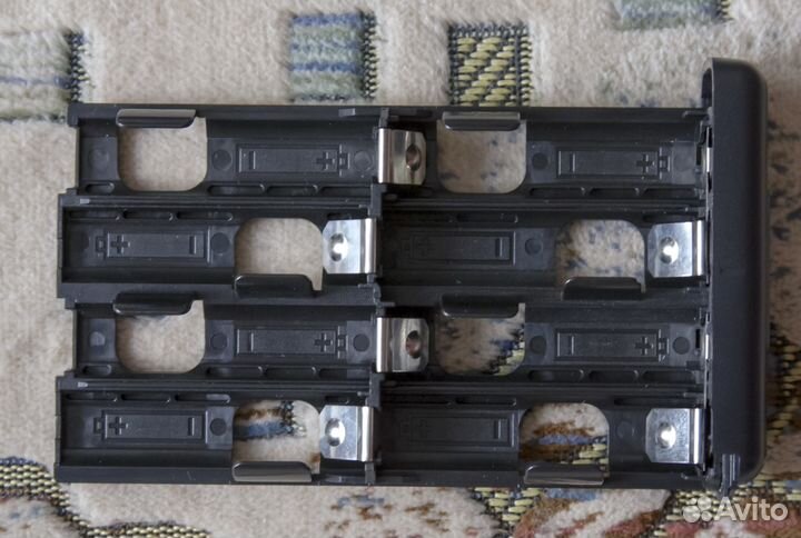 Внешний батарейный блок для вспышек Canon (CP-E4)