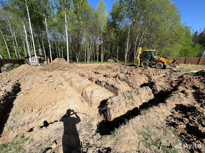 Арена Эксковатор-погрузчика JCB