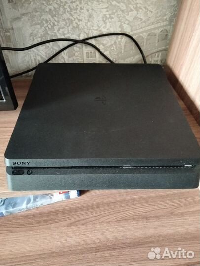 Sony playstation 4 slim 1tb