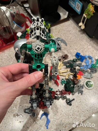 Lego bionicle