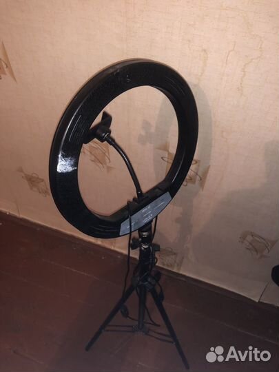 Кольцевая лампа