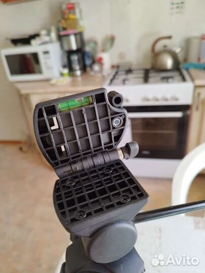 Новый штатив для видеокамеры