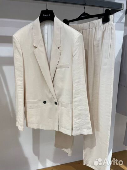 Костюм женский Phisique du rôle:1,2(42,44it)