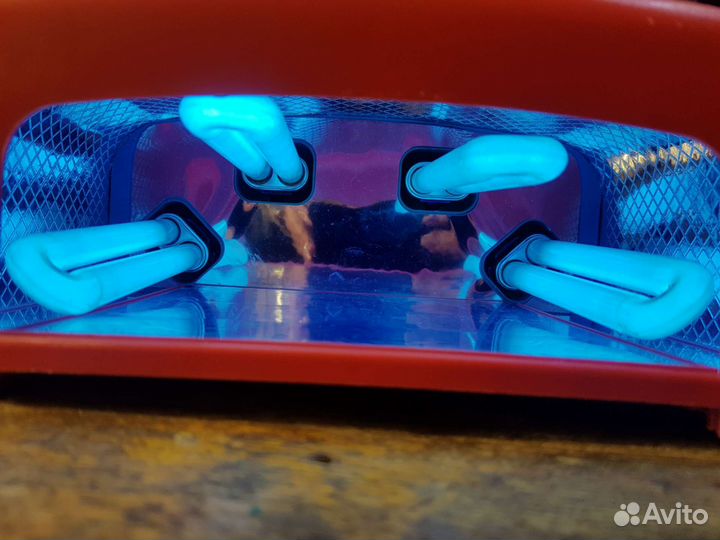 Лампа для ногтей