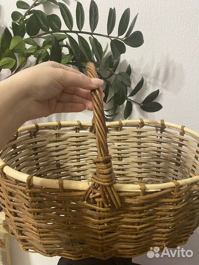 Корзина плетеная большая