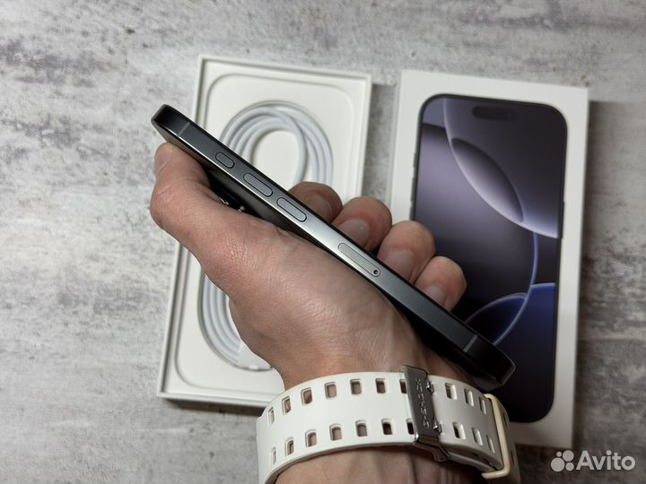 iPhone 16 Pro, 256 ГБ