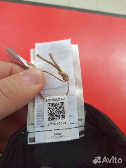 Бейсболка adidas originals новая синяя и черная