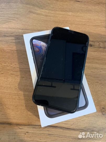 iPhone Xr, 64 ГБ