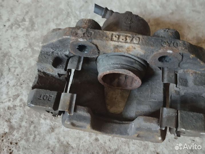 Суппорт тормозной на Chevrolet Lanos