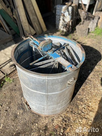 Медогонка 4 рамочная