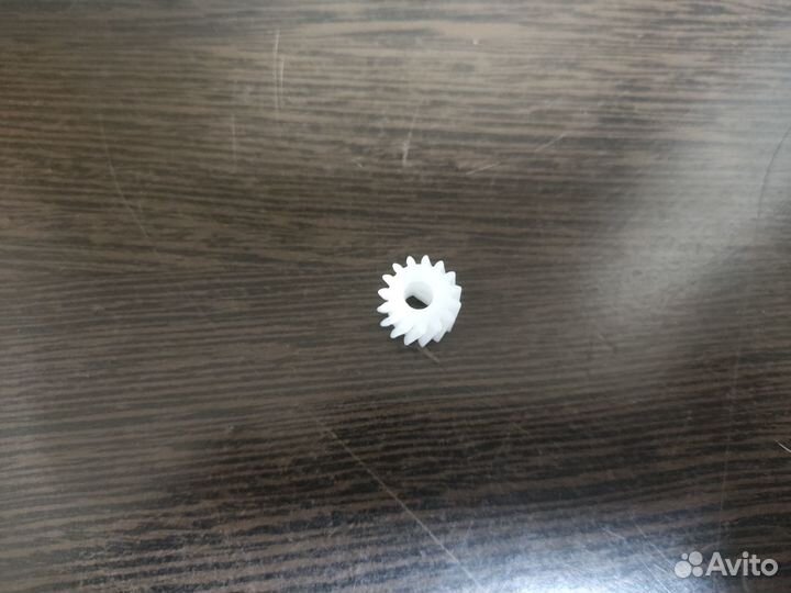 Шестерня 15S вала очистки DK-3100/3130/3170/3190