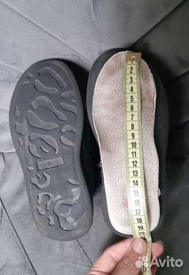 Ботинки на девочку 32р