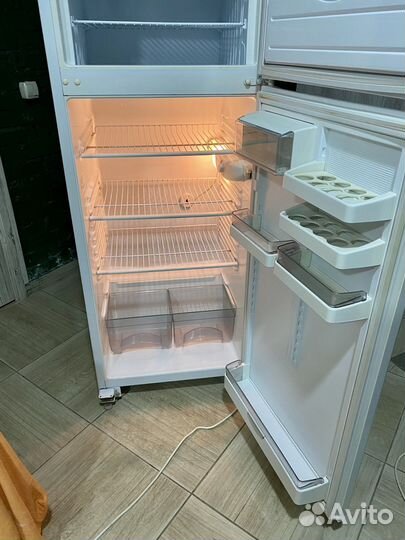 Холодильник атлант 147см+доставка