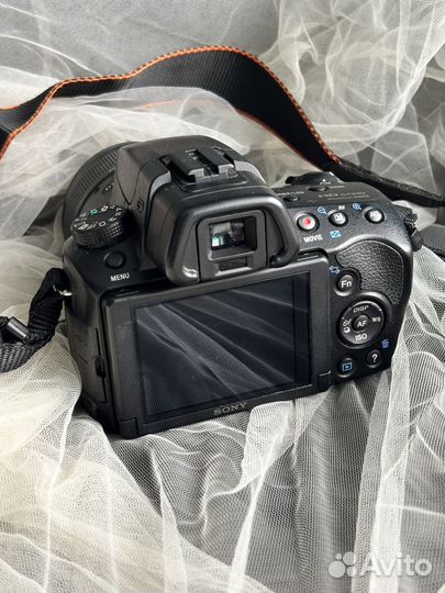 Зеркальный фотоаппарат sony a37