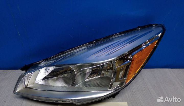 Фара левая Ford Kuga 2 CBS (2012-нв)