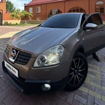 Nissan Qashqai 2.0 CVT, 2008, 180 000 км, с пробегом, цена 830 000 руб.