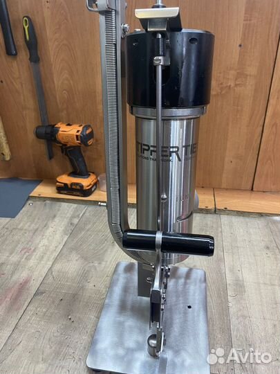 Клипсатор ручной tipper tie tcnv-E220R