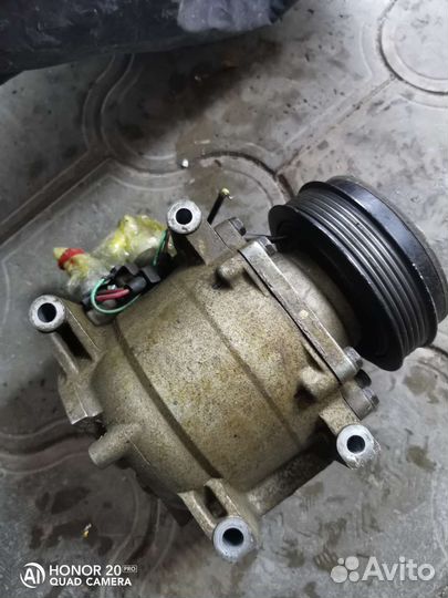 Компрессор кондиционера Honda fit