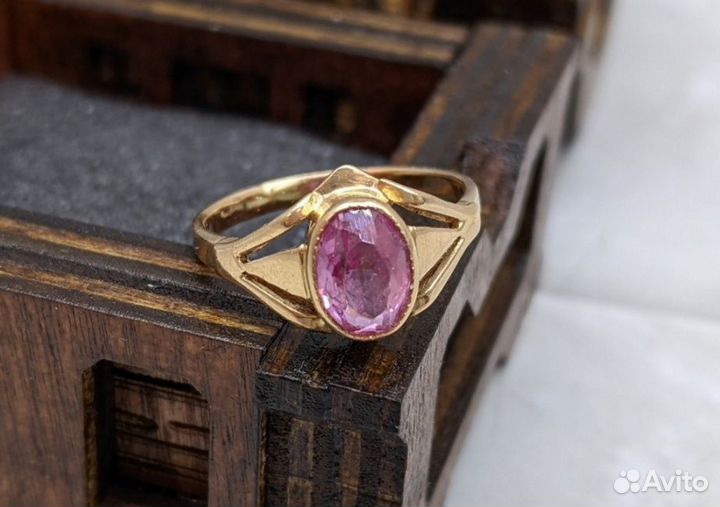 Золотое кольцо 583 пробы массой 2.43 грамма (16.5