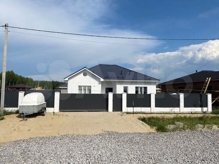 Дом 126 м² на участке 8,8 сот.