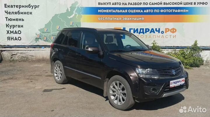 Стекло двери задней левой Suzuki Grand Vitara (JT)