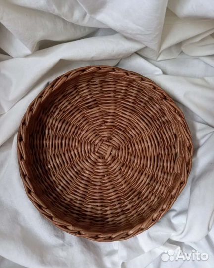 Хлебница, плетёный поднос