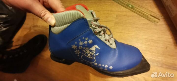 Ботинки лыжные