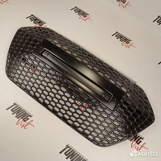 Hyundai Solaris - Решетка радиатора 