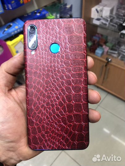 Бронирование гидрогелевой пленкой