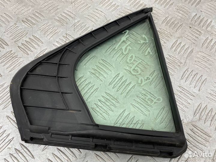 Б/У форточка (стекло глухое, кузова, двери )