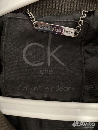 Куртка женская calvin klein s зима осень