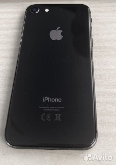 iPhone 8, 64 ГБ