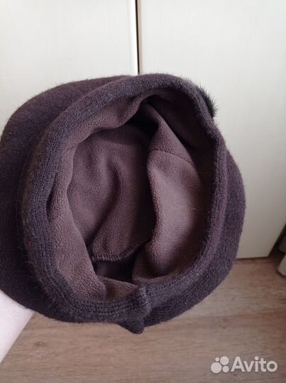 Женская шапка