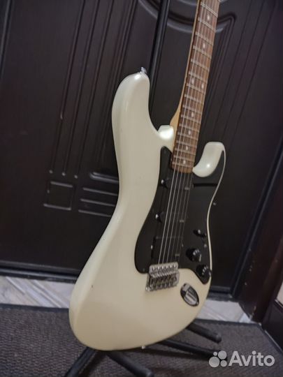 Гитара Squier by Fender Bullet Strat/ EMG/ обмен