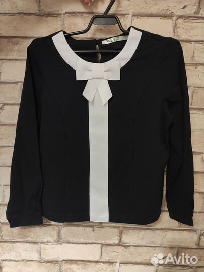 Блузка школьная