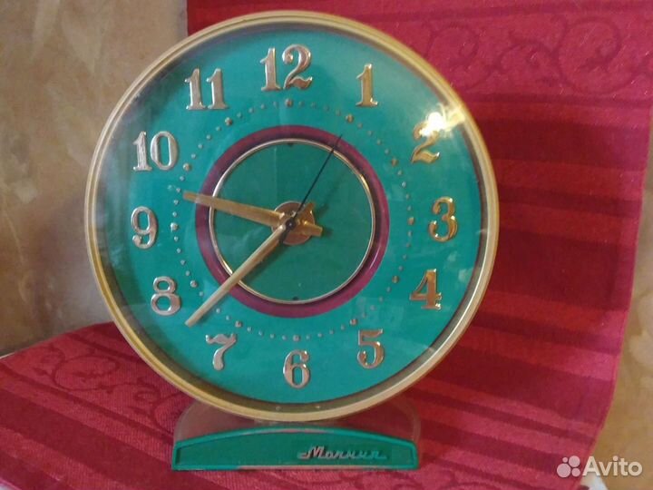 Часы механические и электронные