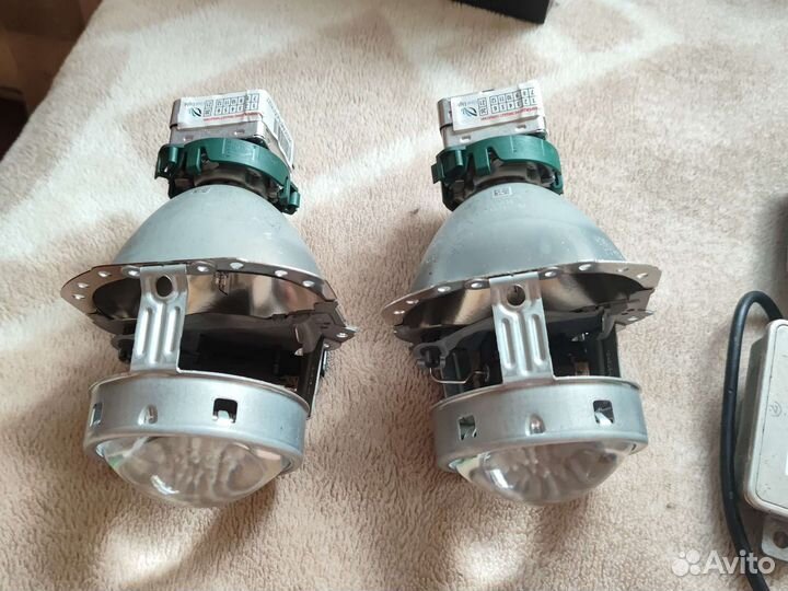 Коплект биксенона audi a3 8p 2011