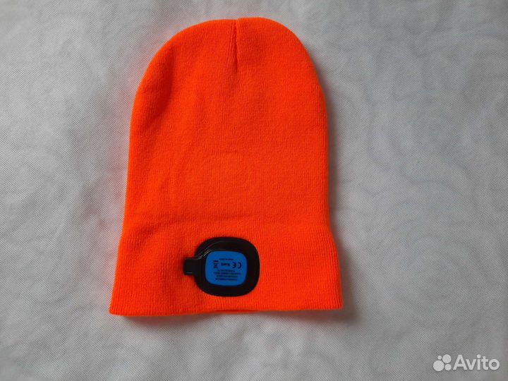 Шапка теплая с фонариком