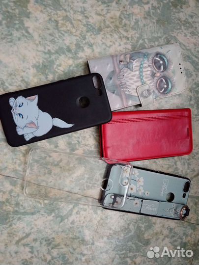 Чехлы на телефон