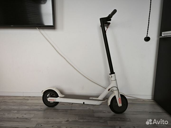 Электросамокат xiaomi m365 pro