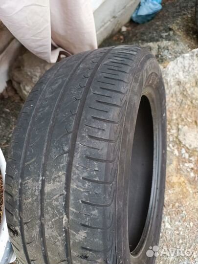 Yokohama Ice Guard F700S 205/55 R16