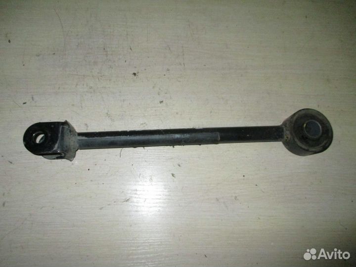 Тяга задняя поперечная