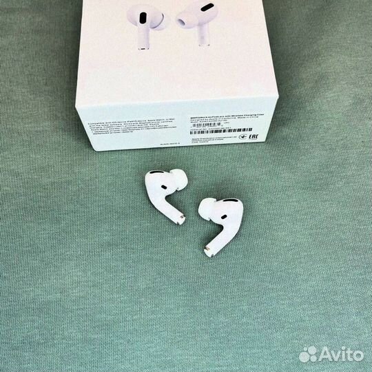 AirPods Pro 2: Погружение в мир звука