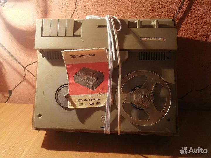 Катушечный магнитофон