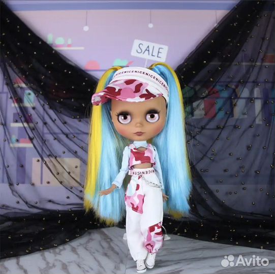 Кукла Блайз с одеждой и обувью