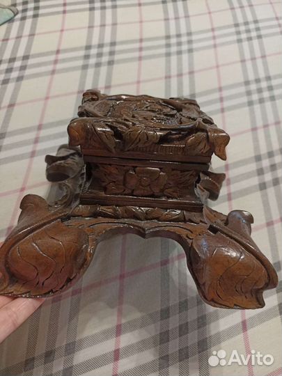 Шкатулка для украшений дерево