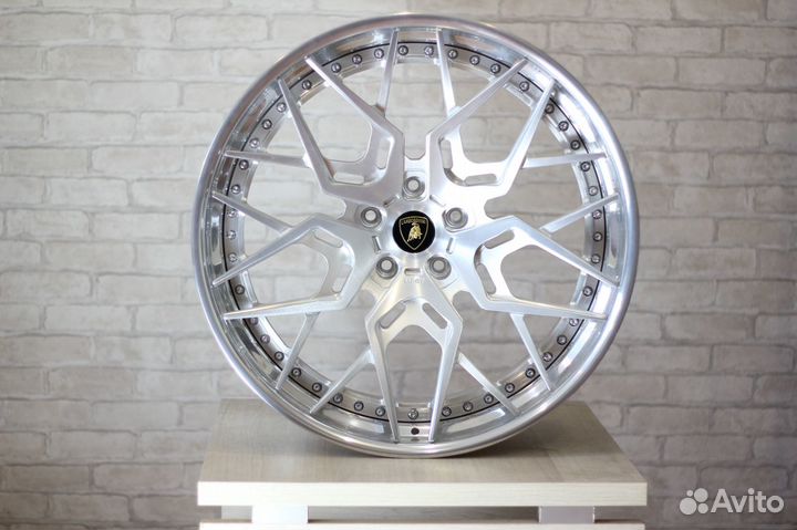 Кованые диски GT Forged R23 5х130 Lamborghini Urus