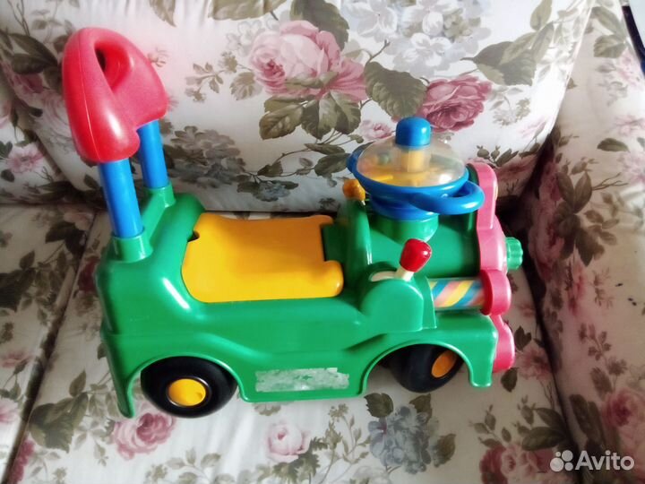 Машинка каталка