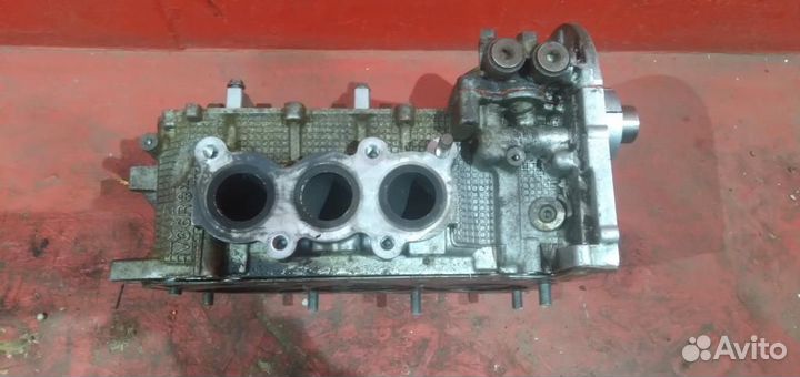 Субару Трибека Б9 головка блока правая 002 v36r